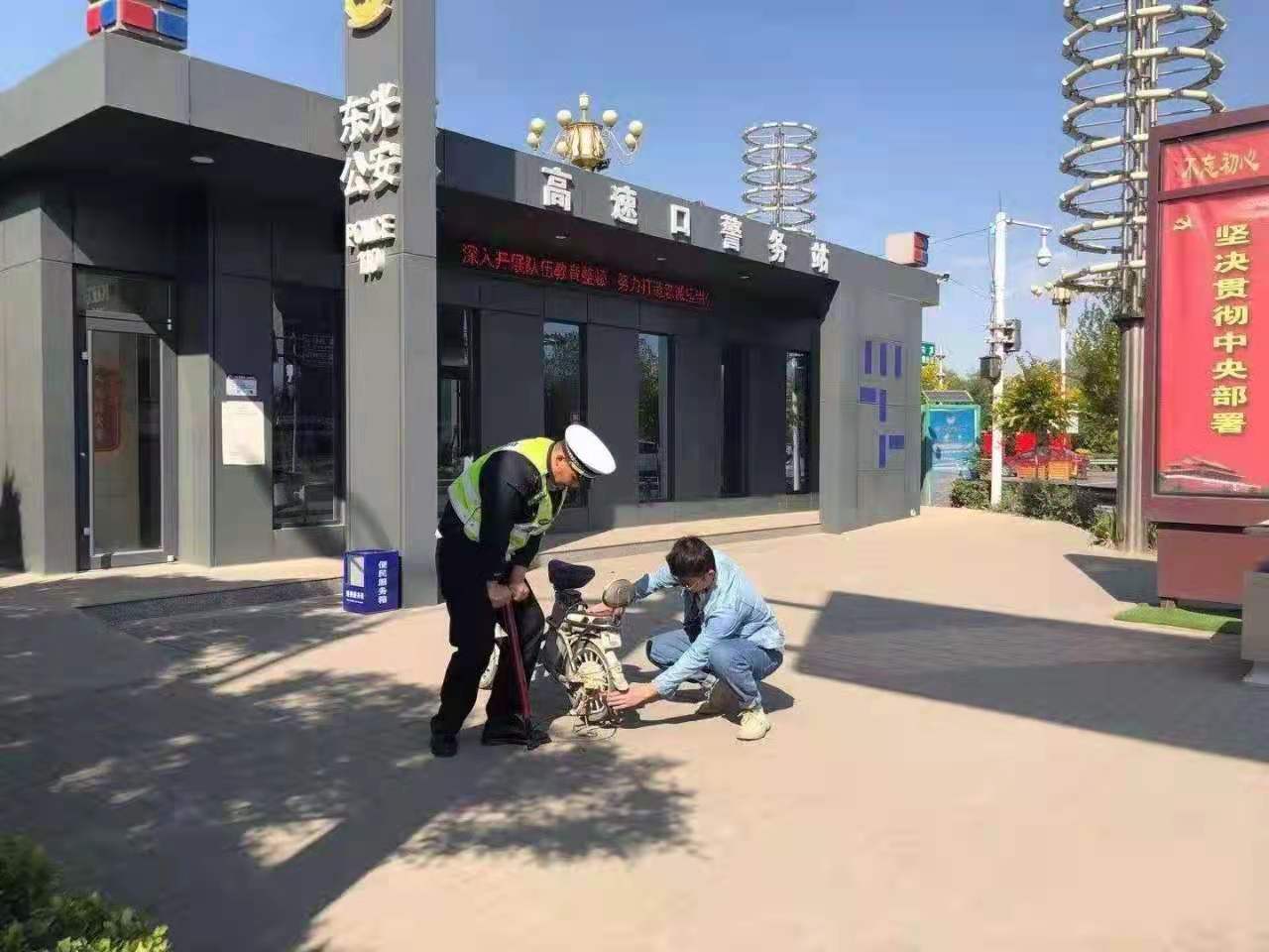 �ӱ����ݣ������ر������վ�������ǿںţ������������Ŀ��