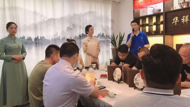 ����Է��ҵ�׽��ն���ȤζäƷ��ս��������վ��ʢ����