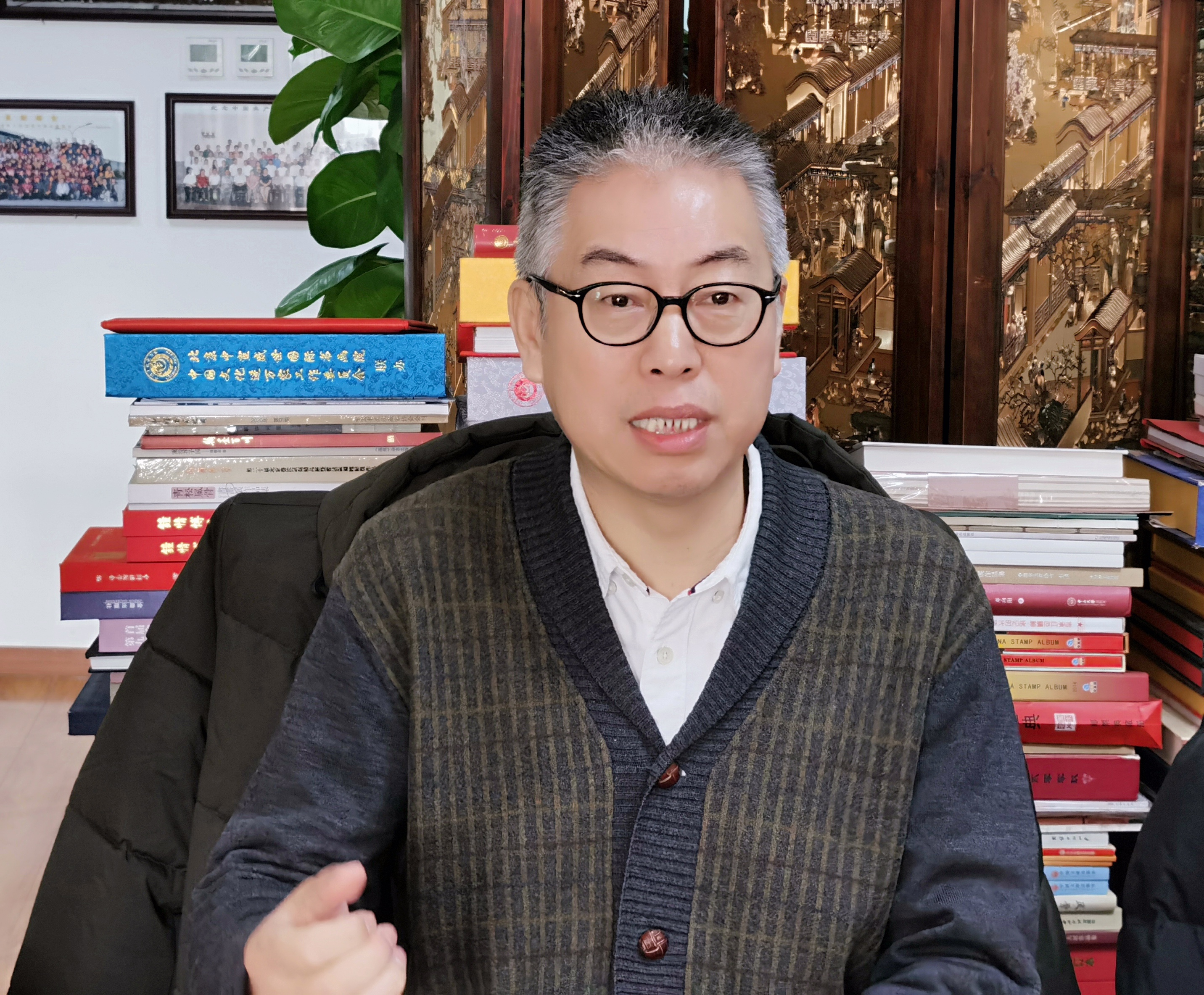 ���紵��ǧɽ�̣��������������� �����й������Ļ�ѧ�������黭������չίԱ���﷫��