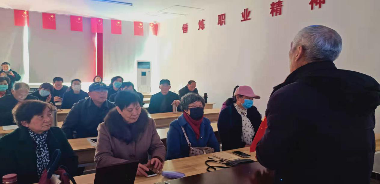 �ú��ϴ�ڶ����ֻ���Ӱ��ѵ�࿪ѧ��һ��