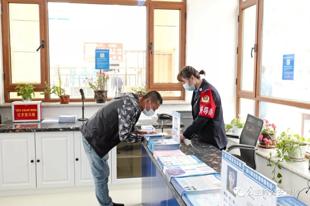 岭城交警:治理“黄牛”不遗余力 净化环境维护秩序