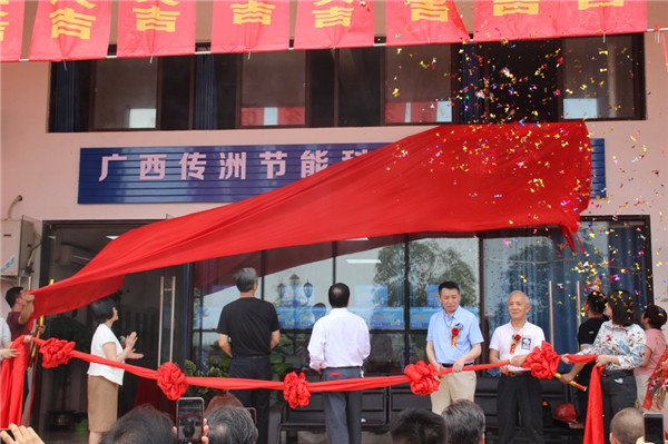 ���½��ܼ��� �����츣���