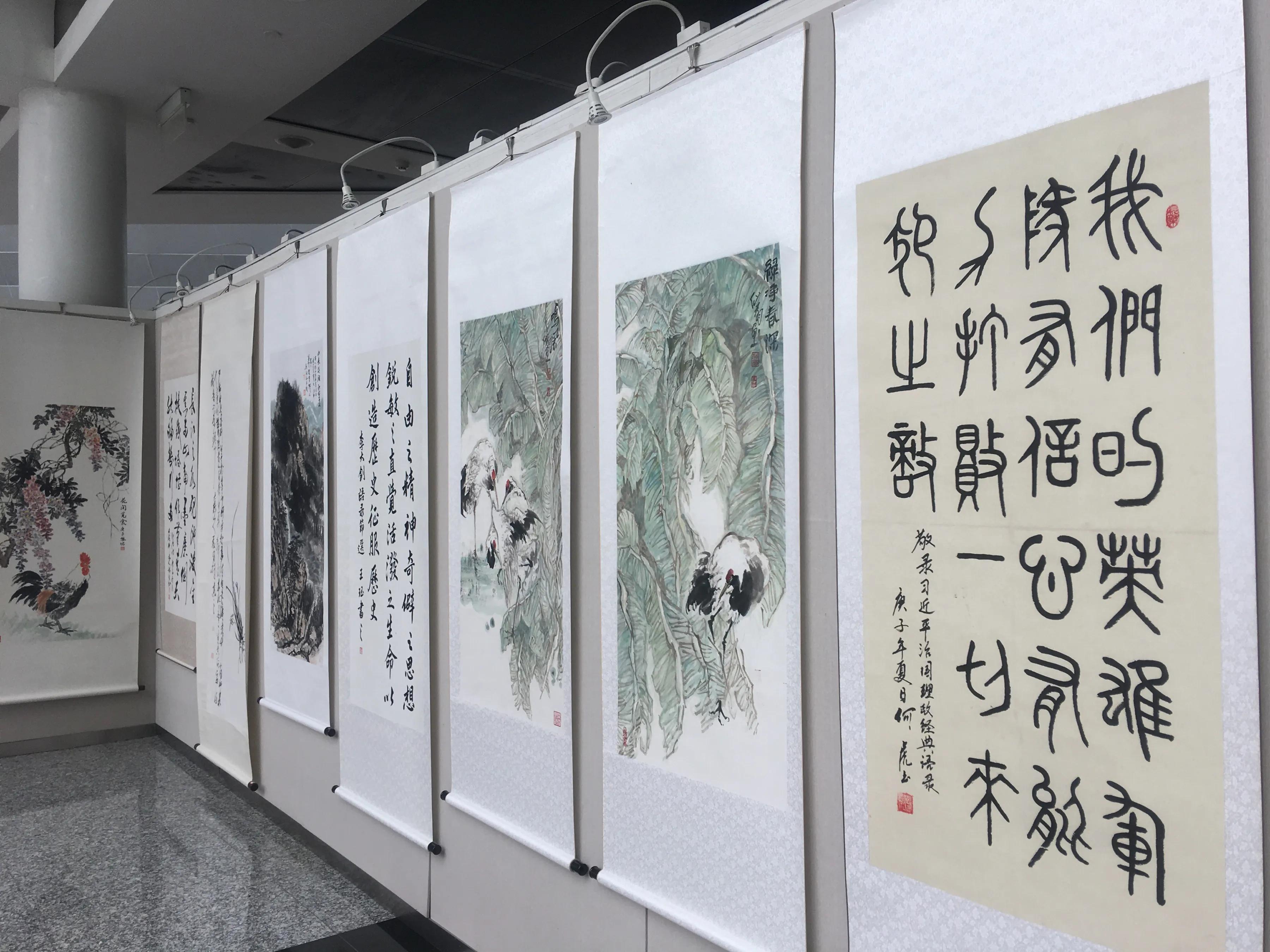 ��������ġ��ش�����չ��һ��һ·ȫ��Ѳչ��13վʢ��Ļ