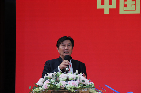 �����Ƕ������й������������Ļ���ϵ�л�﷫����