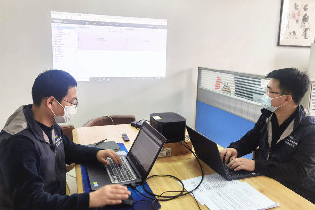 �ൺ�Ƶ����ְҵ����ѧԺ����������������ů�˴�