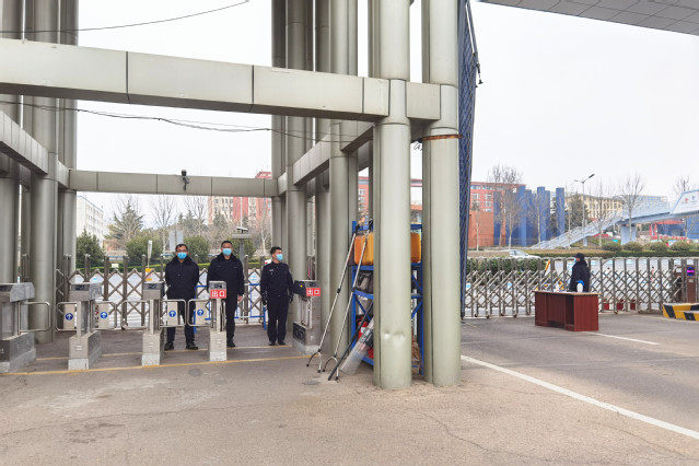 �ൺ�Ƶ����ְҵ����ѧԺ����������������ů�˴�