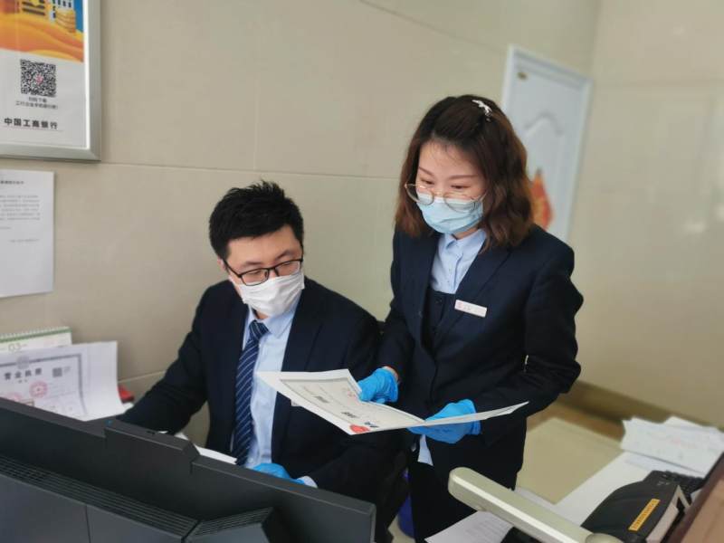 ���������ˣ��Գ��֮�ģ���д�ഺ�޻�ƪ��