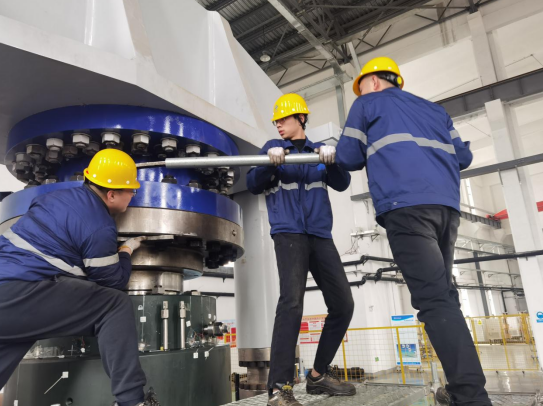 ���켯��Ϊ������̨��500�׼�ˮ�²������ṩ�ؼ��������ܲ���