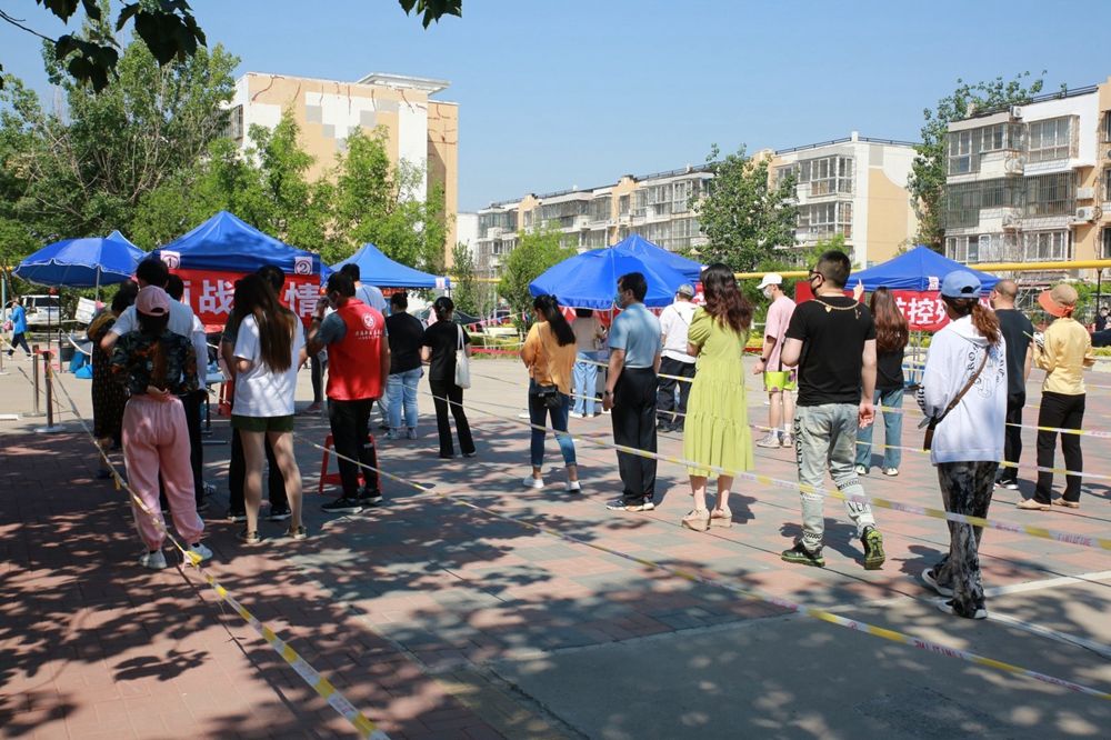 全力以赴 同心抗疫