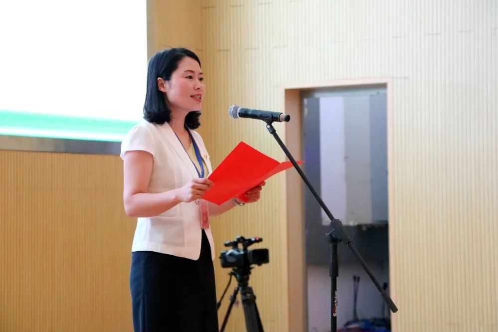 С��������ҡ���ֳ���