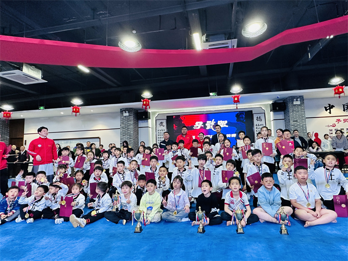 ׽조䱭ӢԲչ__ӡӺͰ˹ھֳ ͼ6