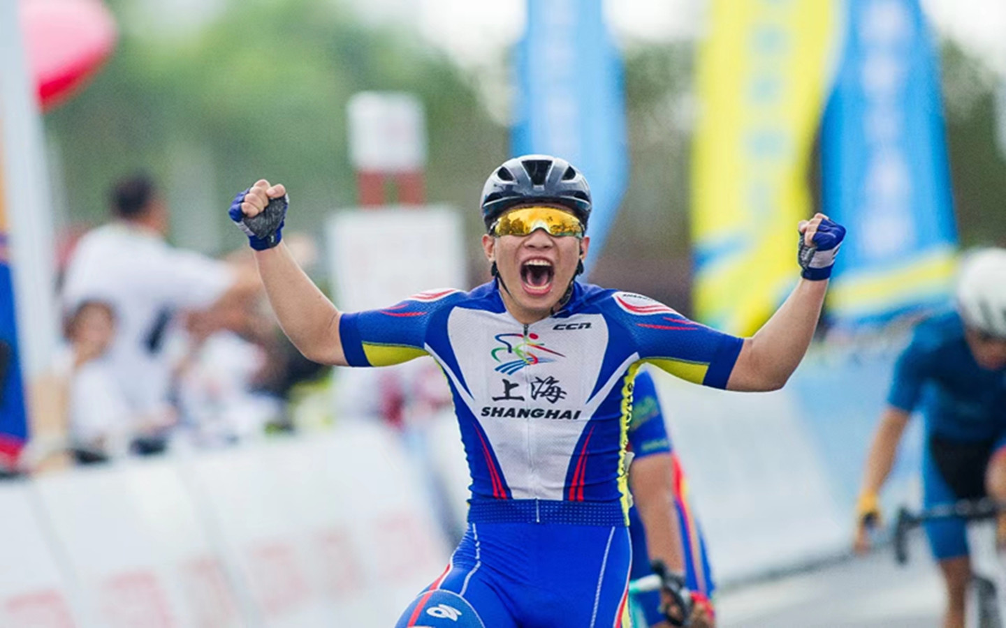 0400542581ig.jpg 0400542581ig.jpg